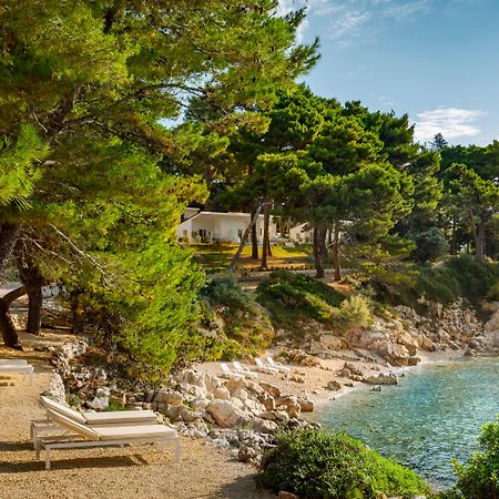 Valamar Carolina Hotel & Villas Kampor Bagian luar foto