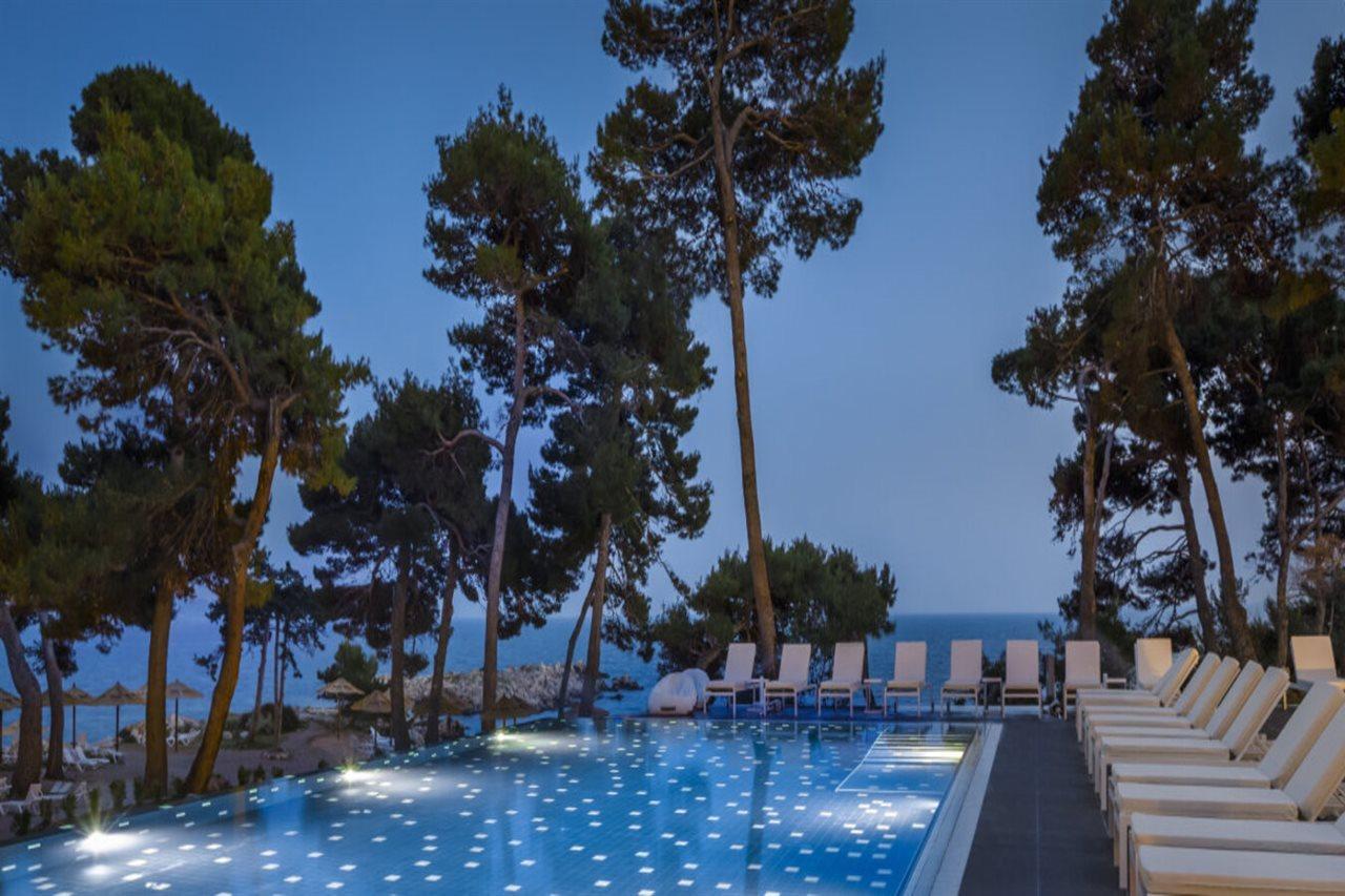 Valamar Carolina Hotel & Villas Kampor Bagian luar foto