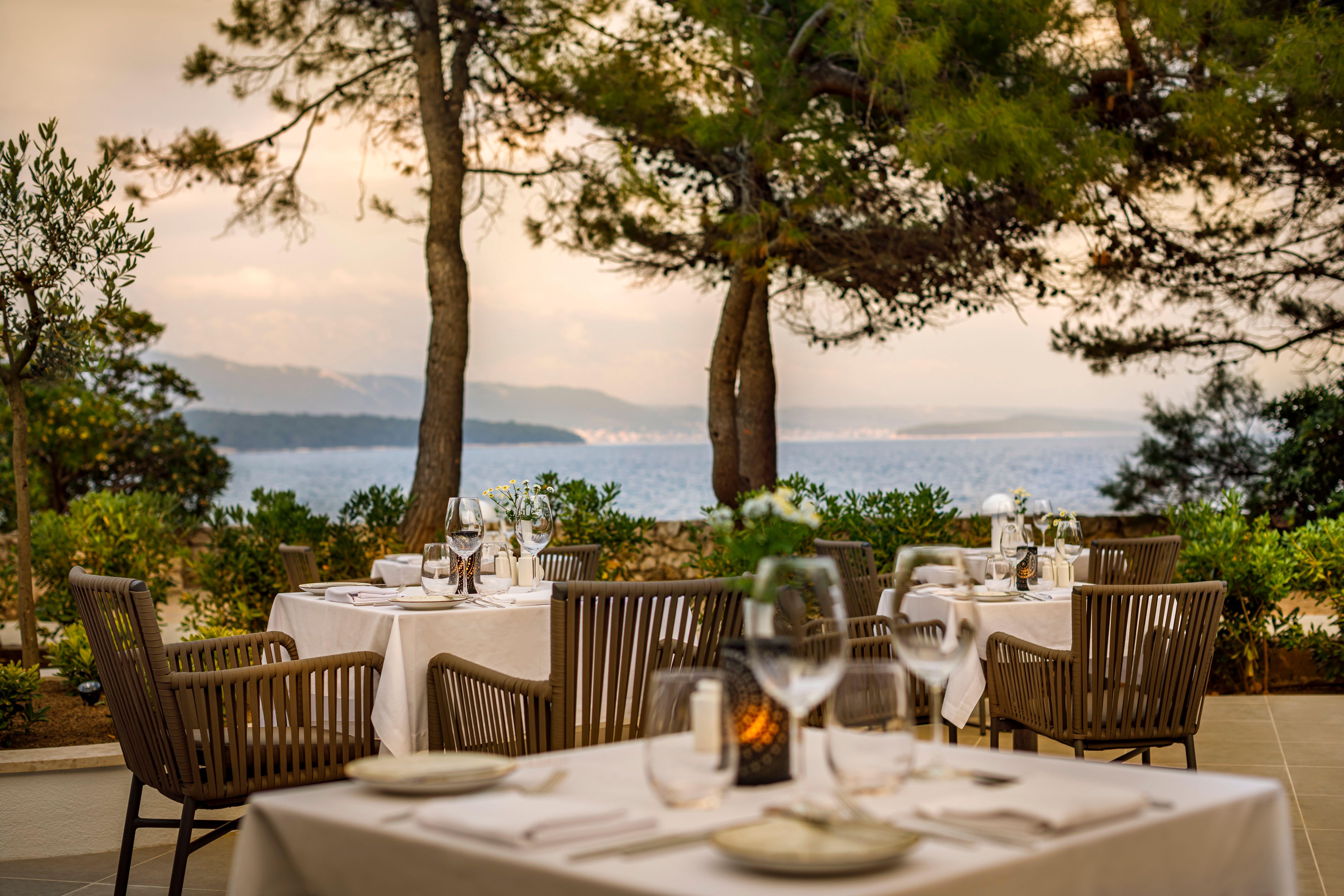 Valamar Carolina Hotel & Villas Kampor Bagian luar foto