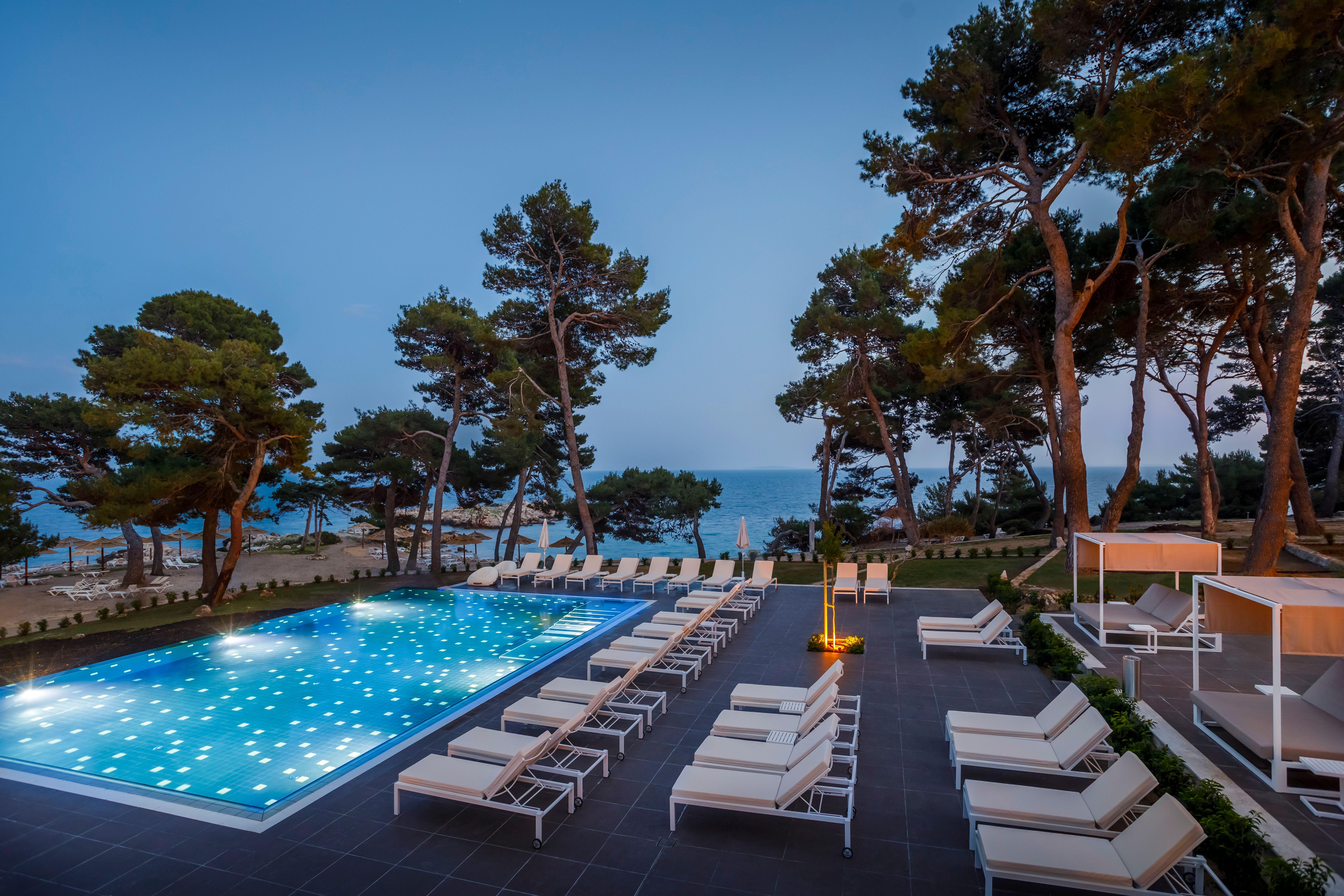 Valamar Carolina Hotel & Villas Kampor Bagian luar foto