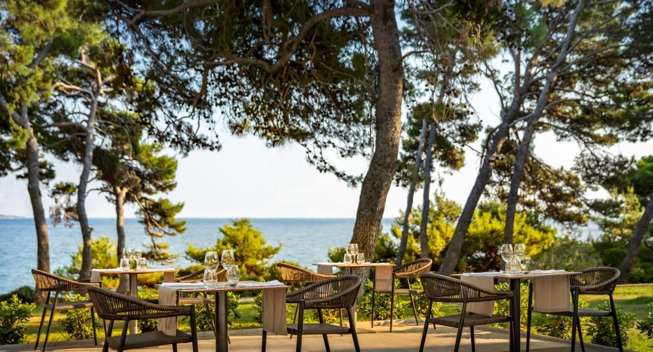 Valamar Carolina Hotel & Villas Kampor Bagian luar foto